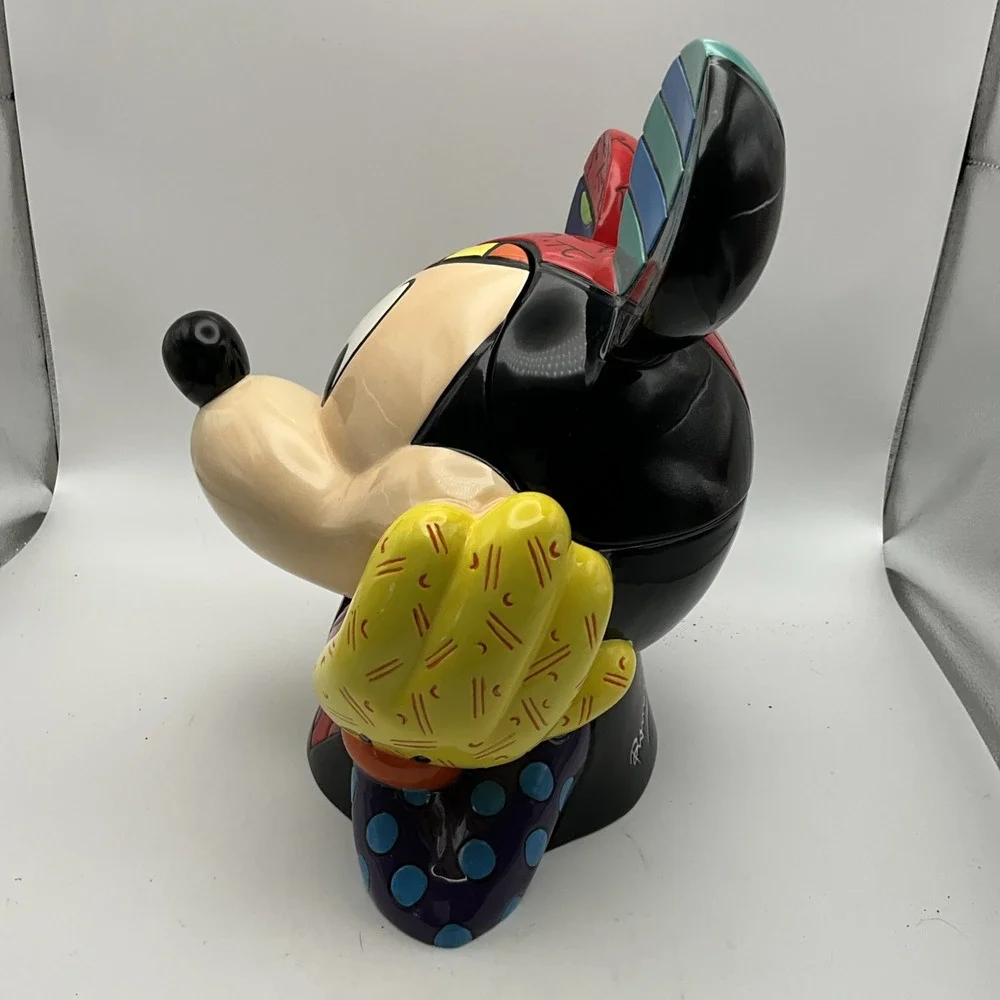 Disney romero britto